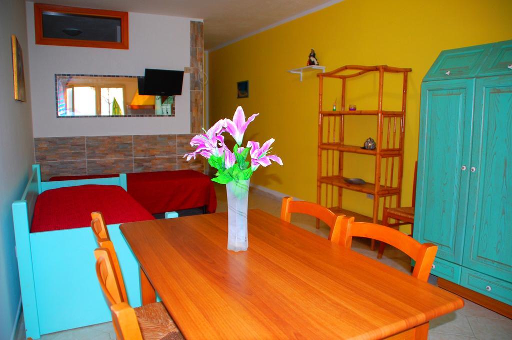 Turas Club Case Vacanze Bosa Exterior photo